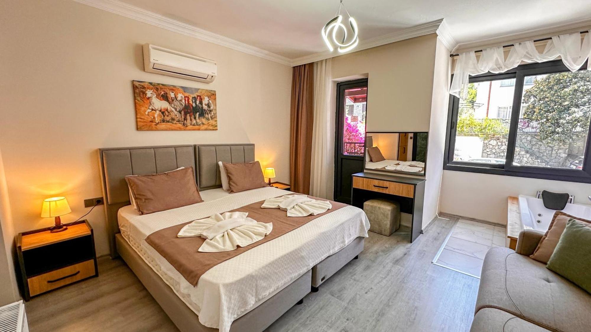 Mykonut Boutique Suites Fethiye Exterior foto