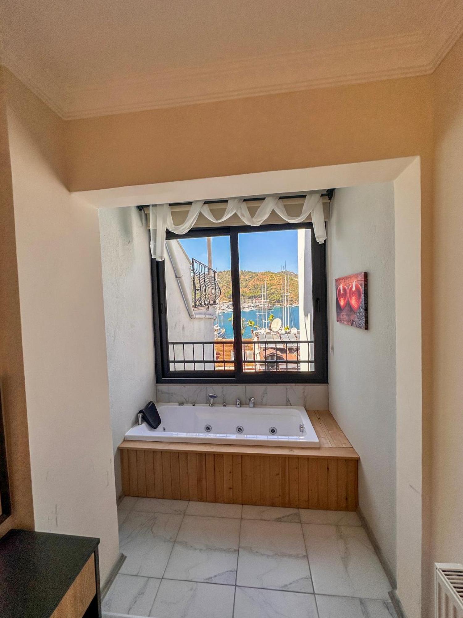 Mykonut Boutique Suites Fethiye Exterior foto